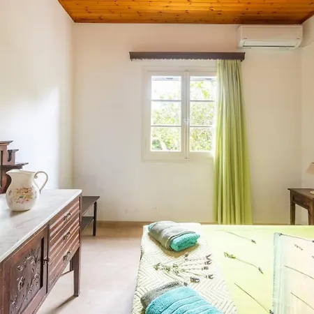 Private Dula With Ocean View *