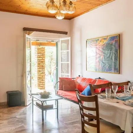 Private Dula With Ocean View Halikounas